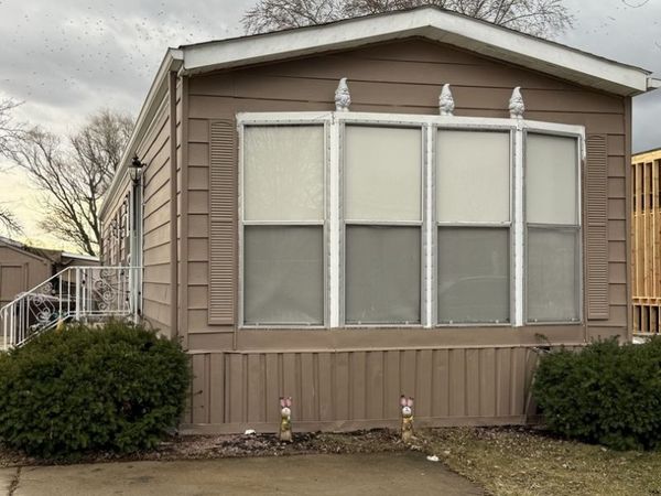 516 Prairie Road , Matteson, IL 60443