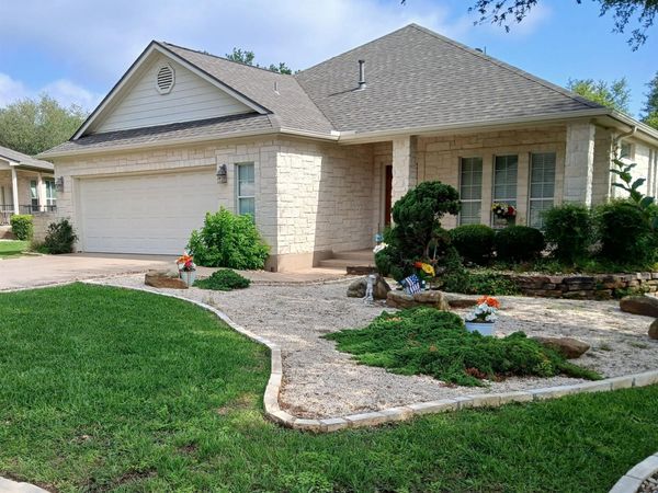 416 Brazos DR, Georgetown, TX 78628