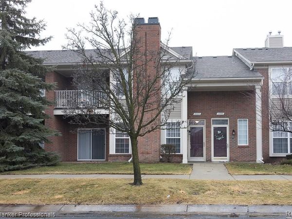 15402 Cornell Drive, Clinton Twp, MI 48038