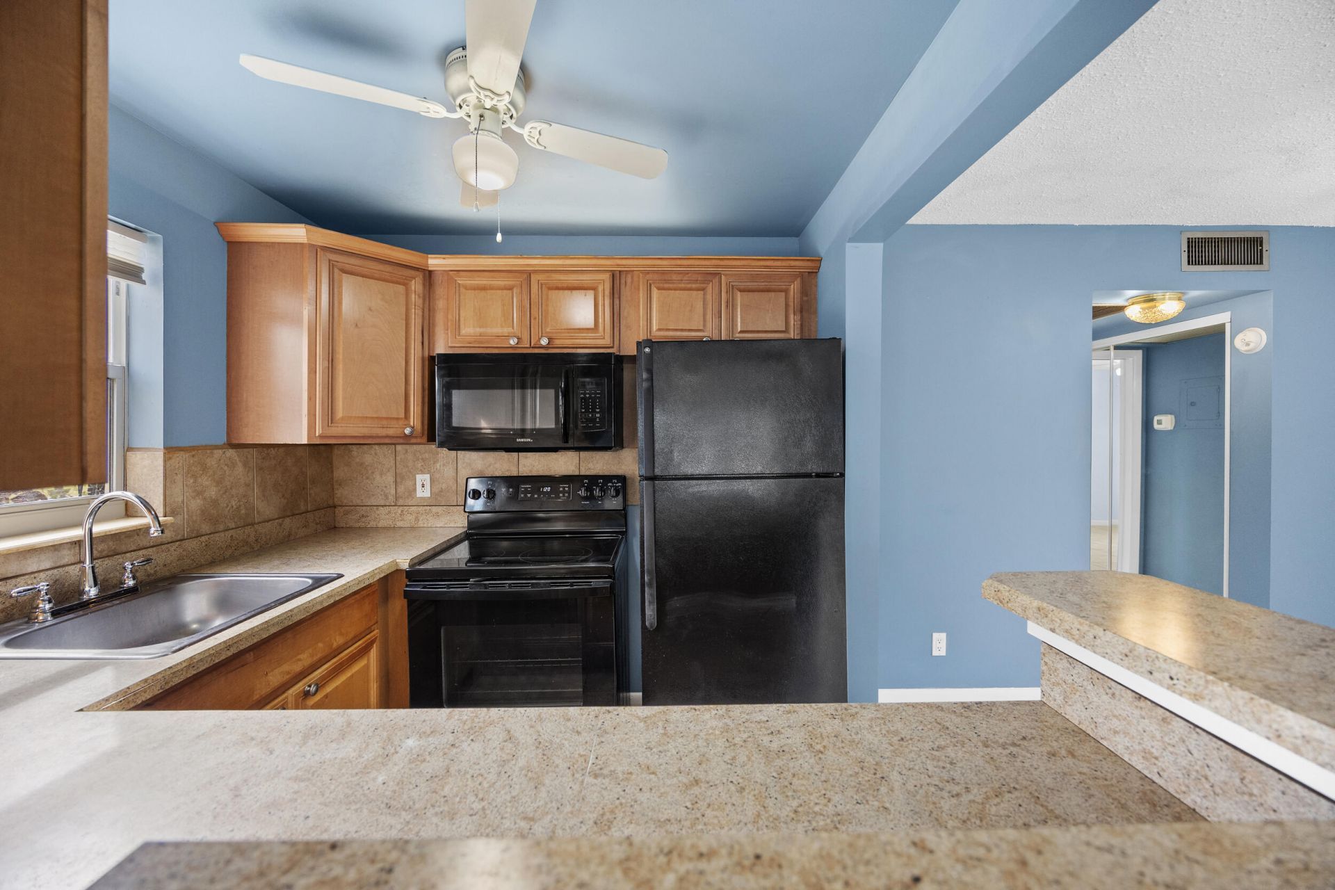 35 Sussex B, West Palm Beach, FL 33417 Photo