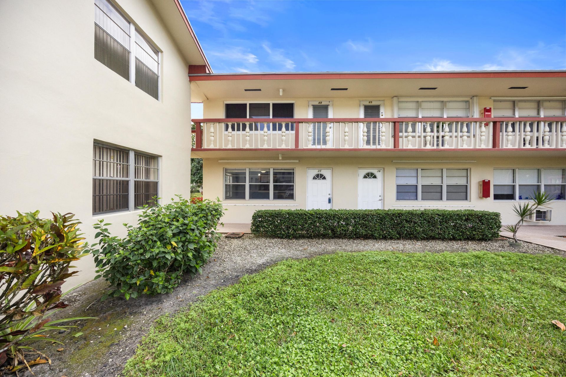 35 Sussex B, West Palm Beach, FL 33417 Photo