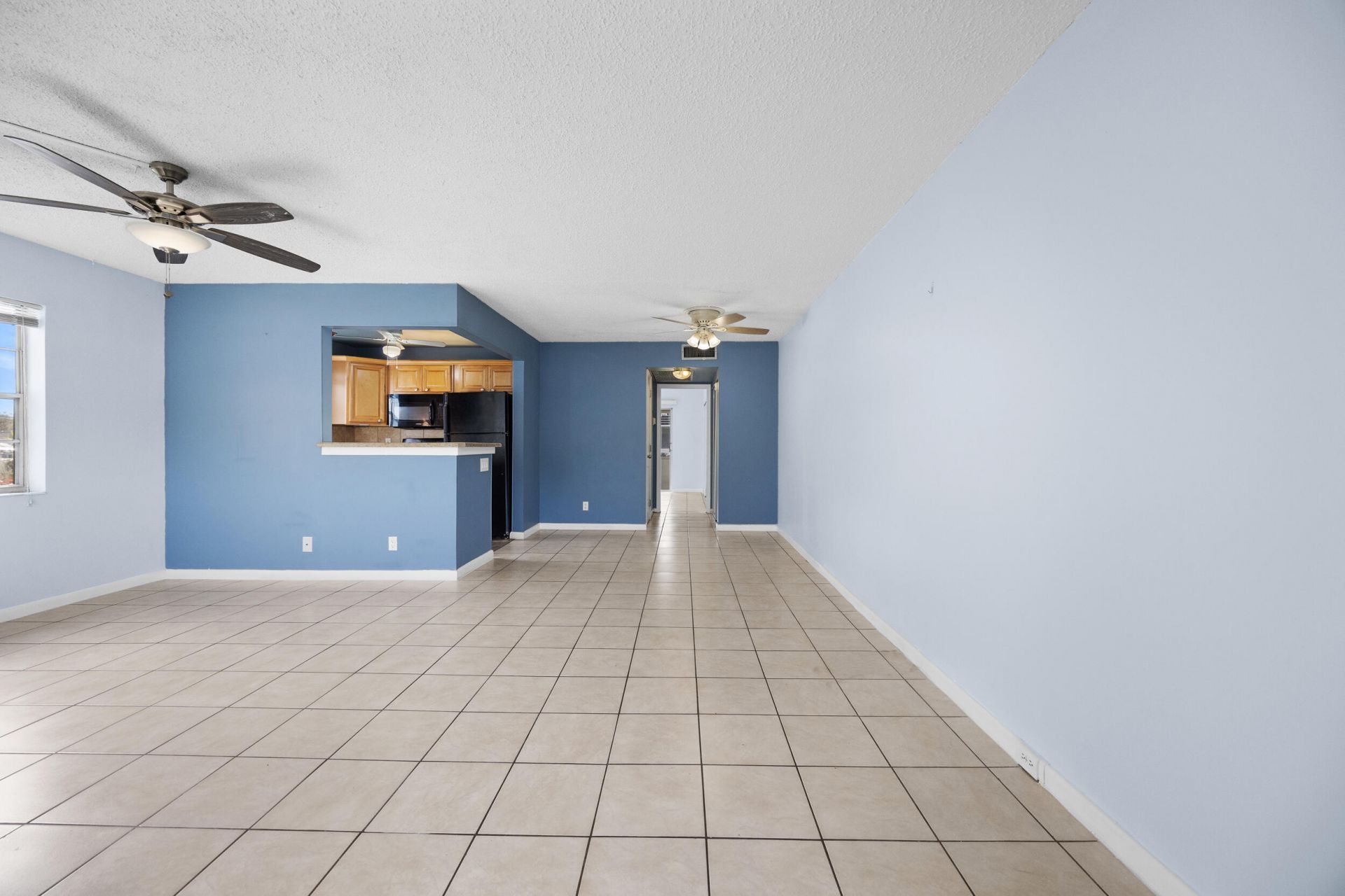 35 Sussex B, West Palm Beach, FL 33417 Photo
