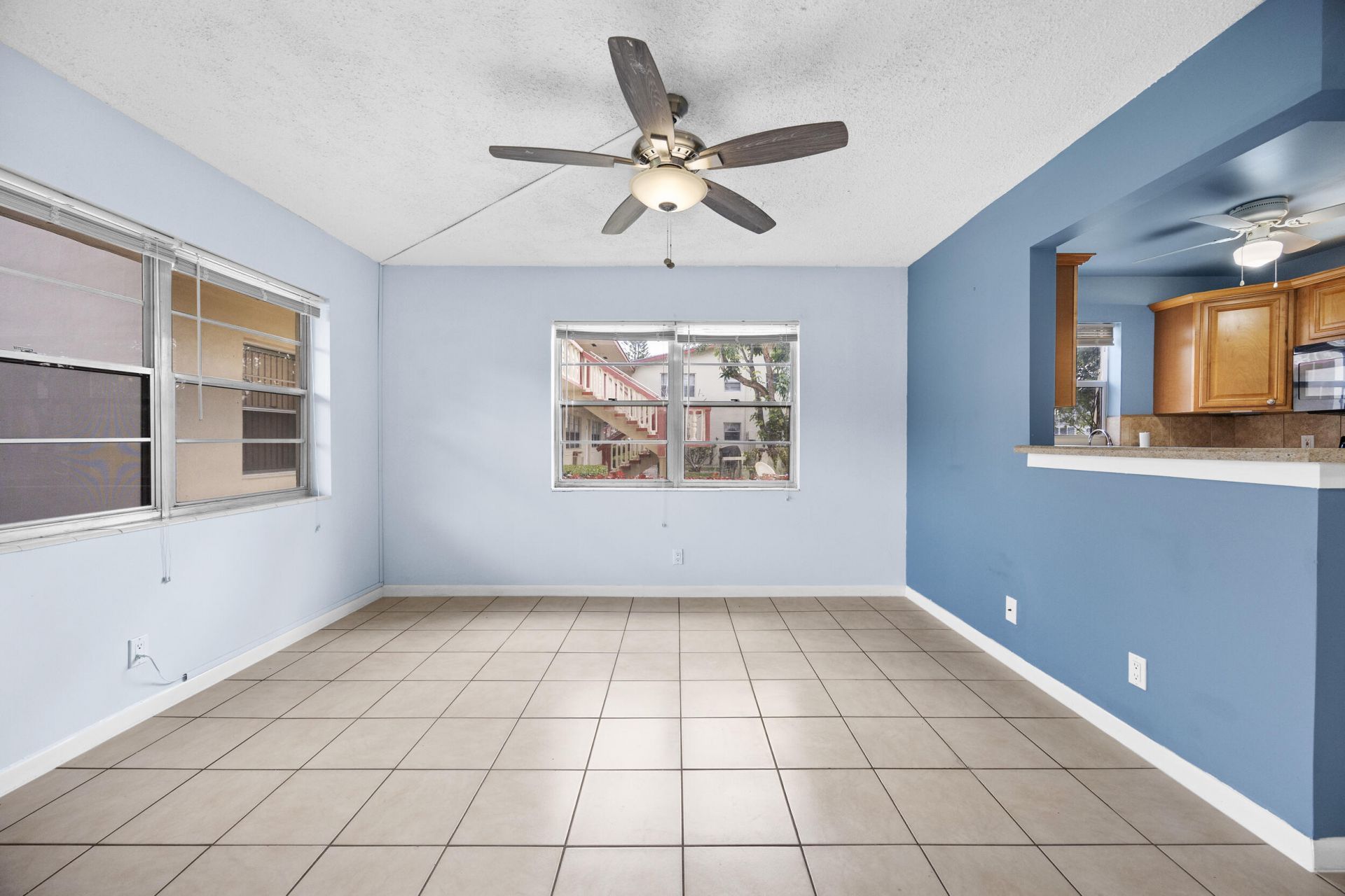 35 Sussex B, West Palm Beach, FL 33417 Photo