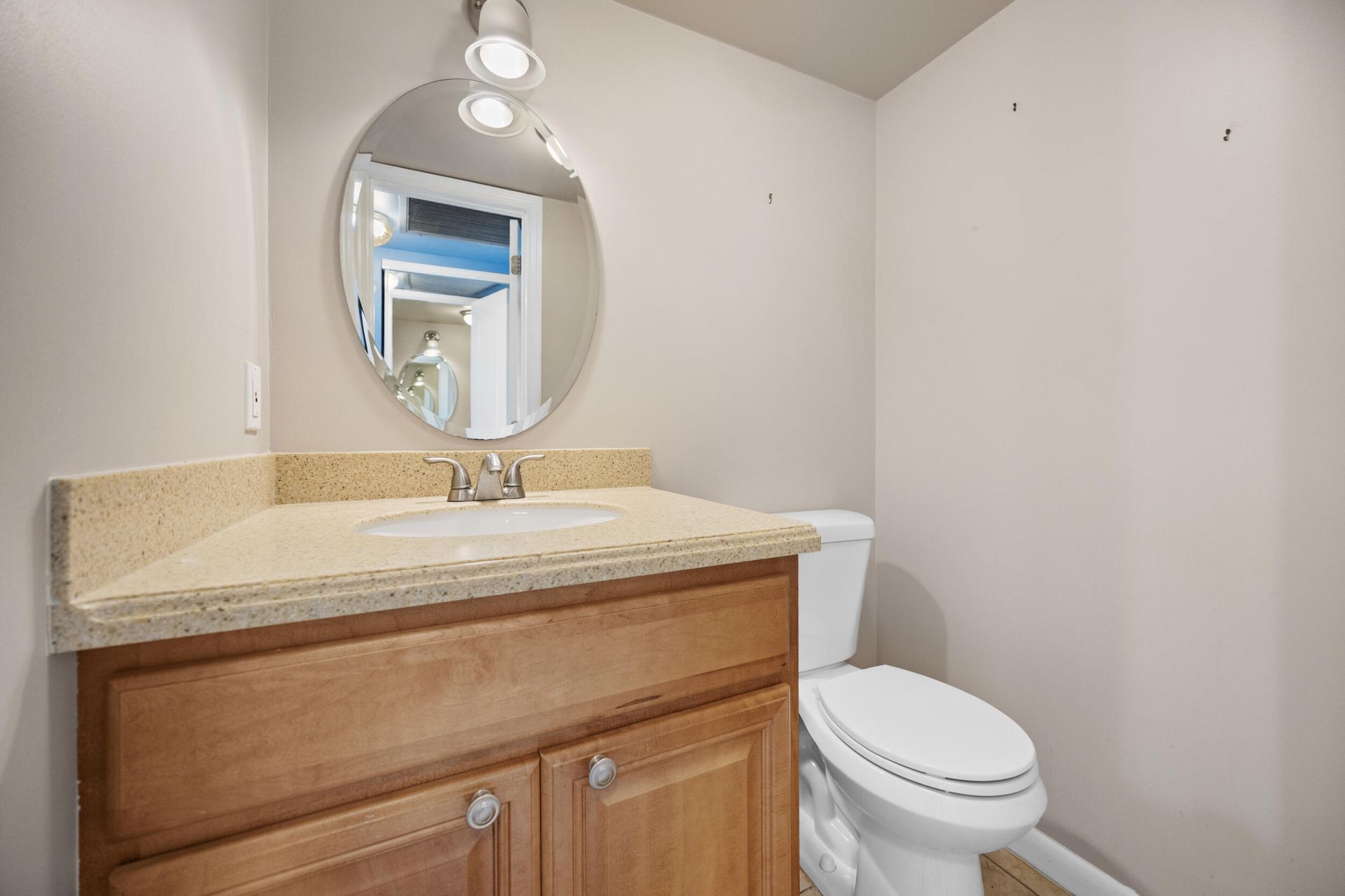 35 Sussex B, West Palm Beach, FL 33417 Photo