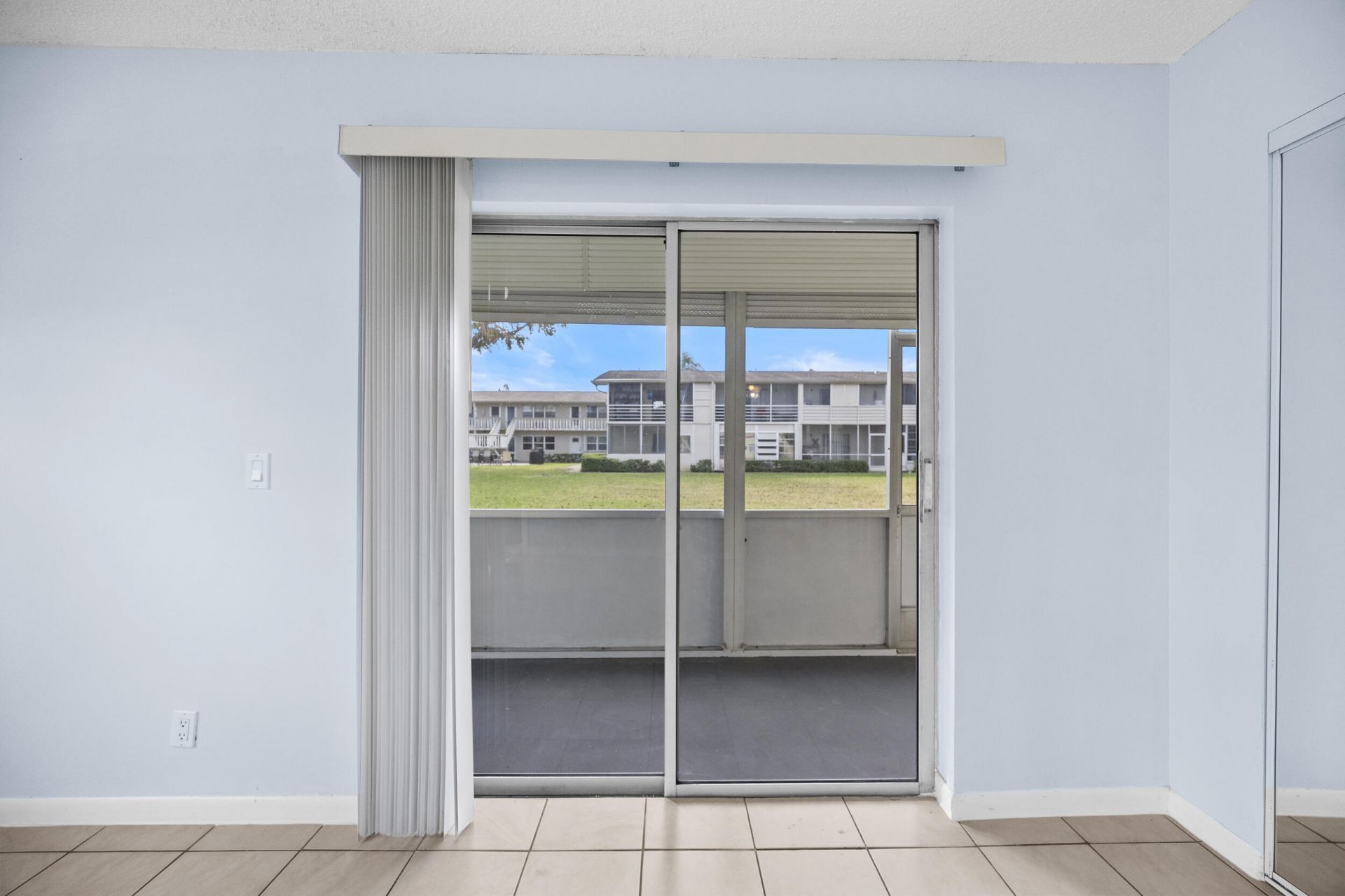 35 Sussex B, West Palm Beach, FL 33417 Photo