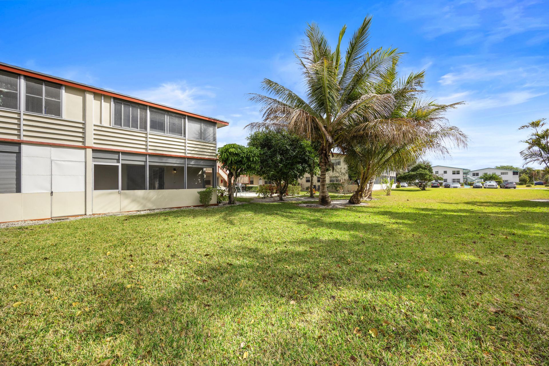 35 Sussex B, West Palm Beach, FL 33417 Photo