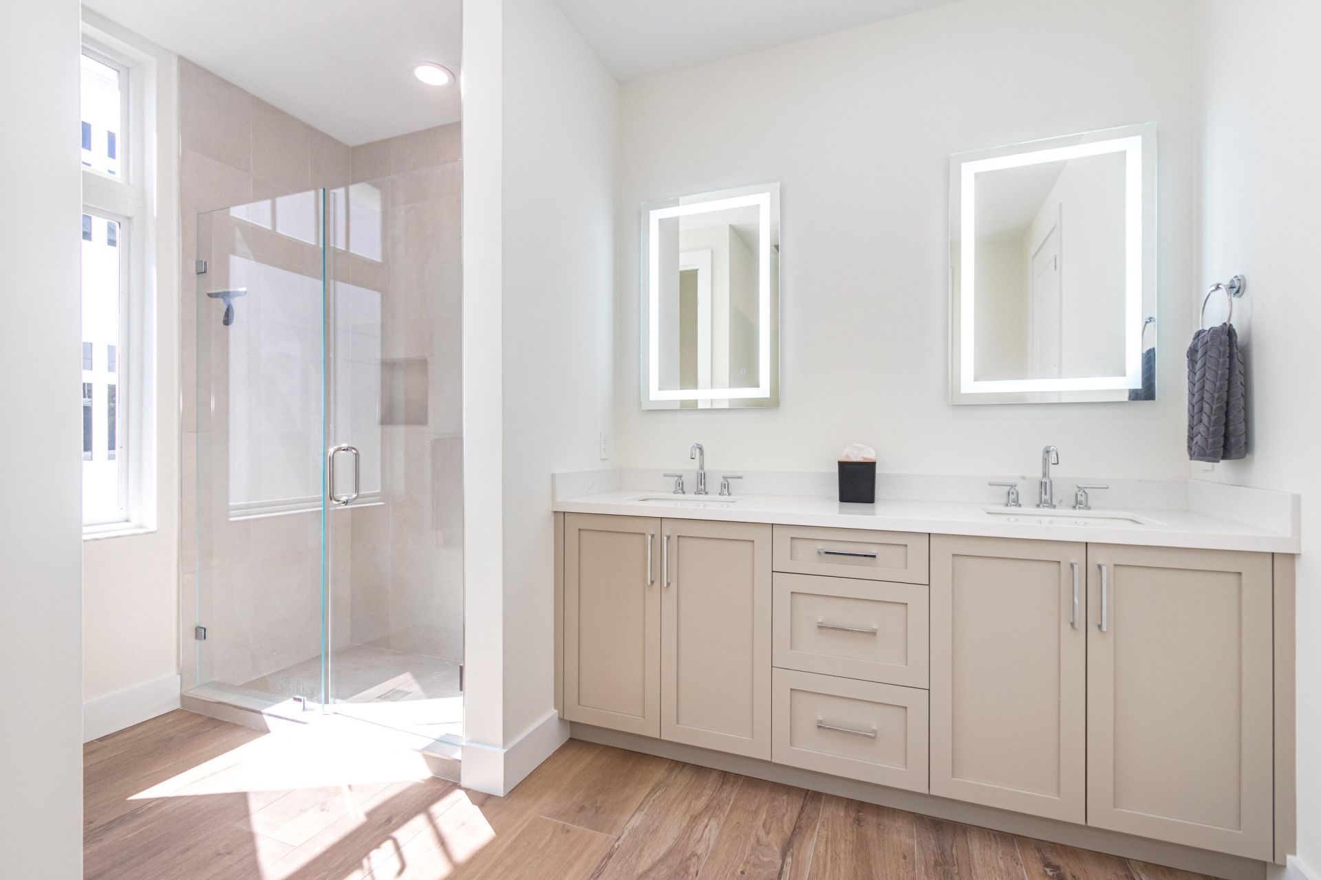 184 Lake Drive, Unit 3201, Riviera Beach, FL 33404 Photo