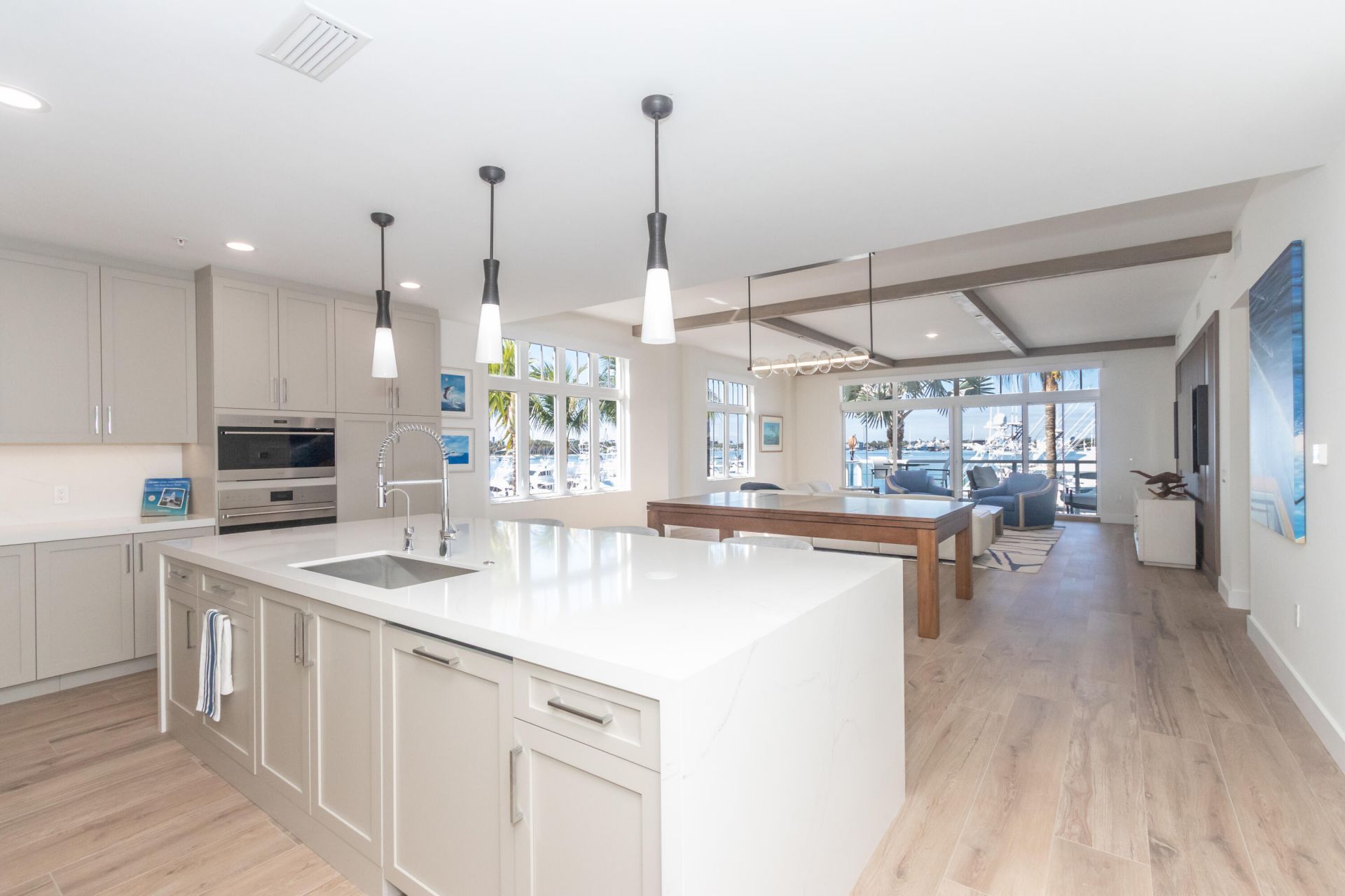 184 Lake Drive, Unit 3201, Riviera Beach, FL 33404 Photo