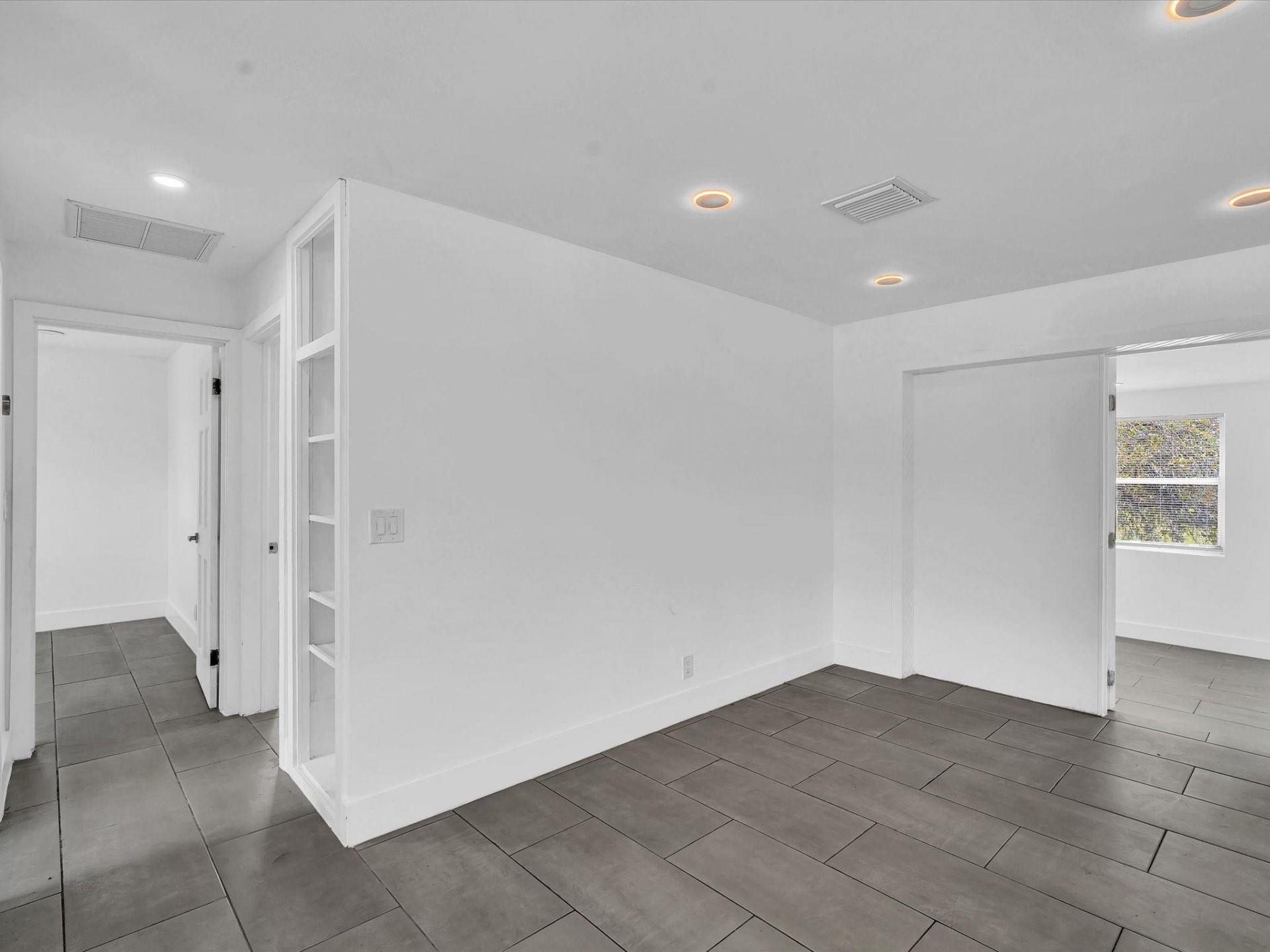 5710 SW 54th Court, Davie, FL 33314 Photo