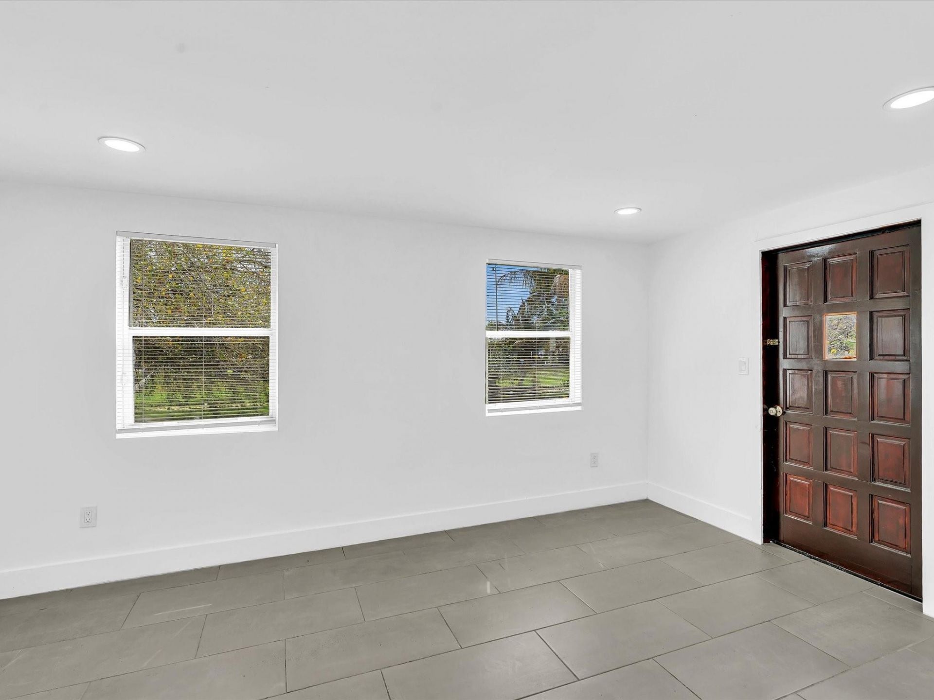 5710 SW 54th Court, Davie, FL 33314 Photo