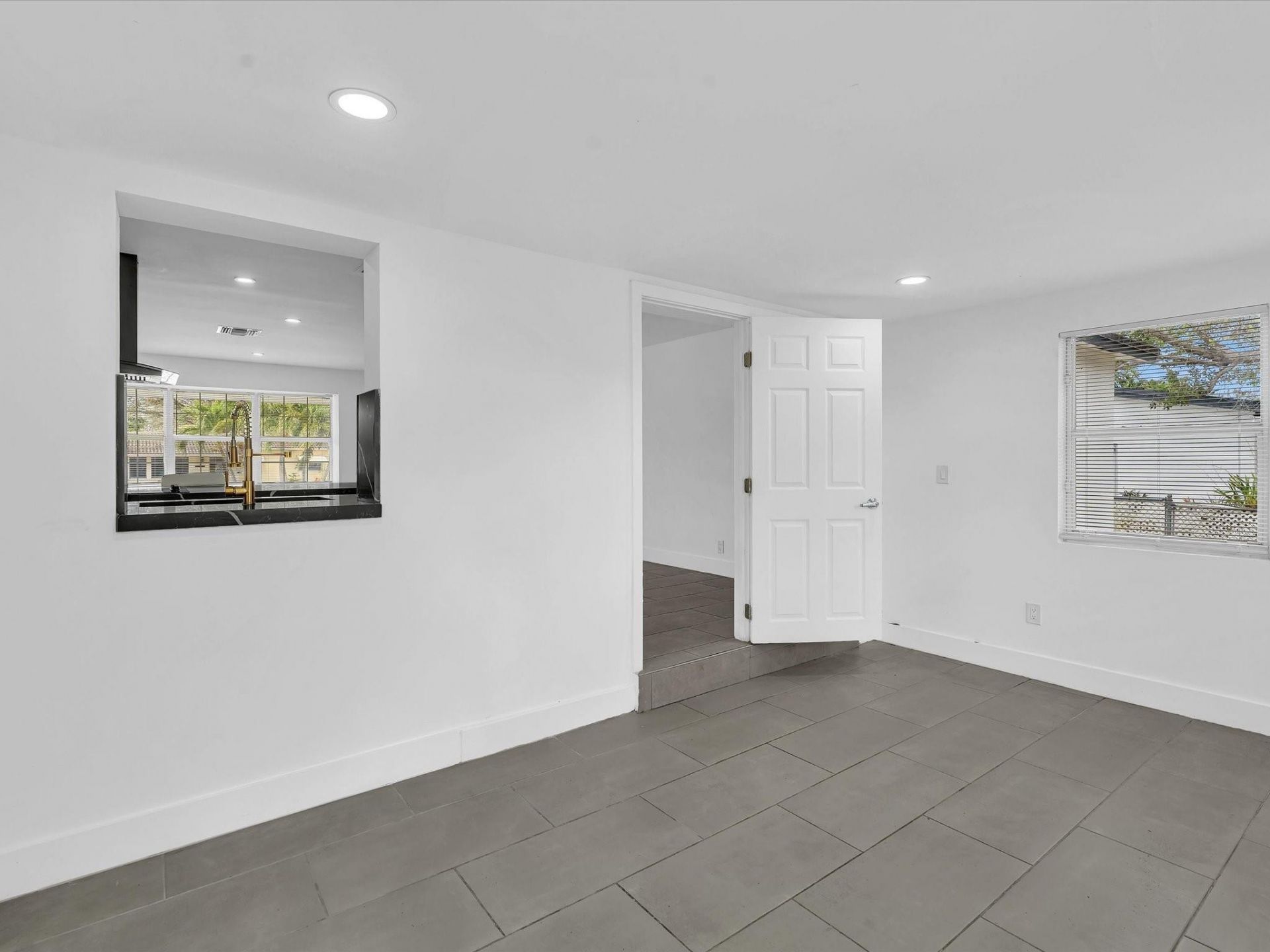 5710 SW 54th Court, Davie, FL 33314 Photo