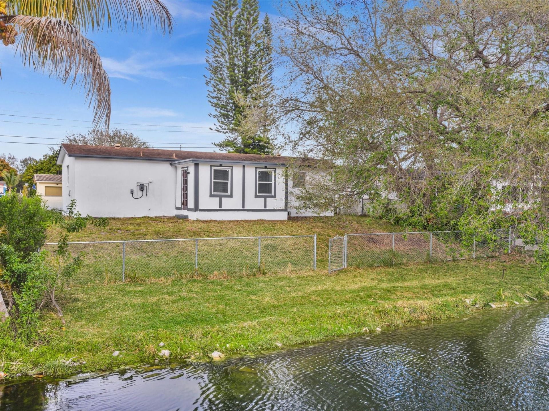 5710 SW 54th Court, Davie, FL 33314 Photo