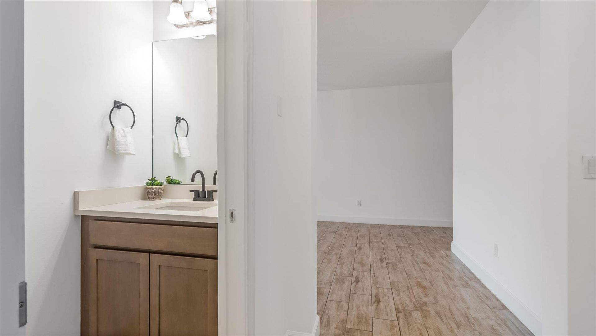 385 NW 33rd Lane, Pompano Beach, FL 33069 Photo