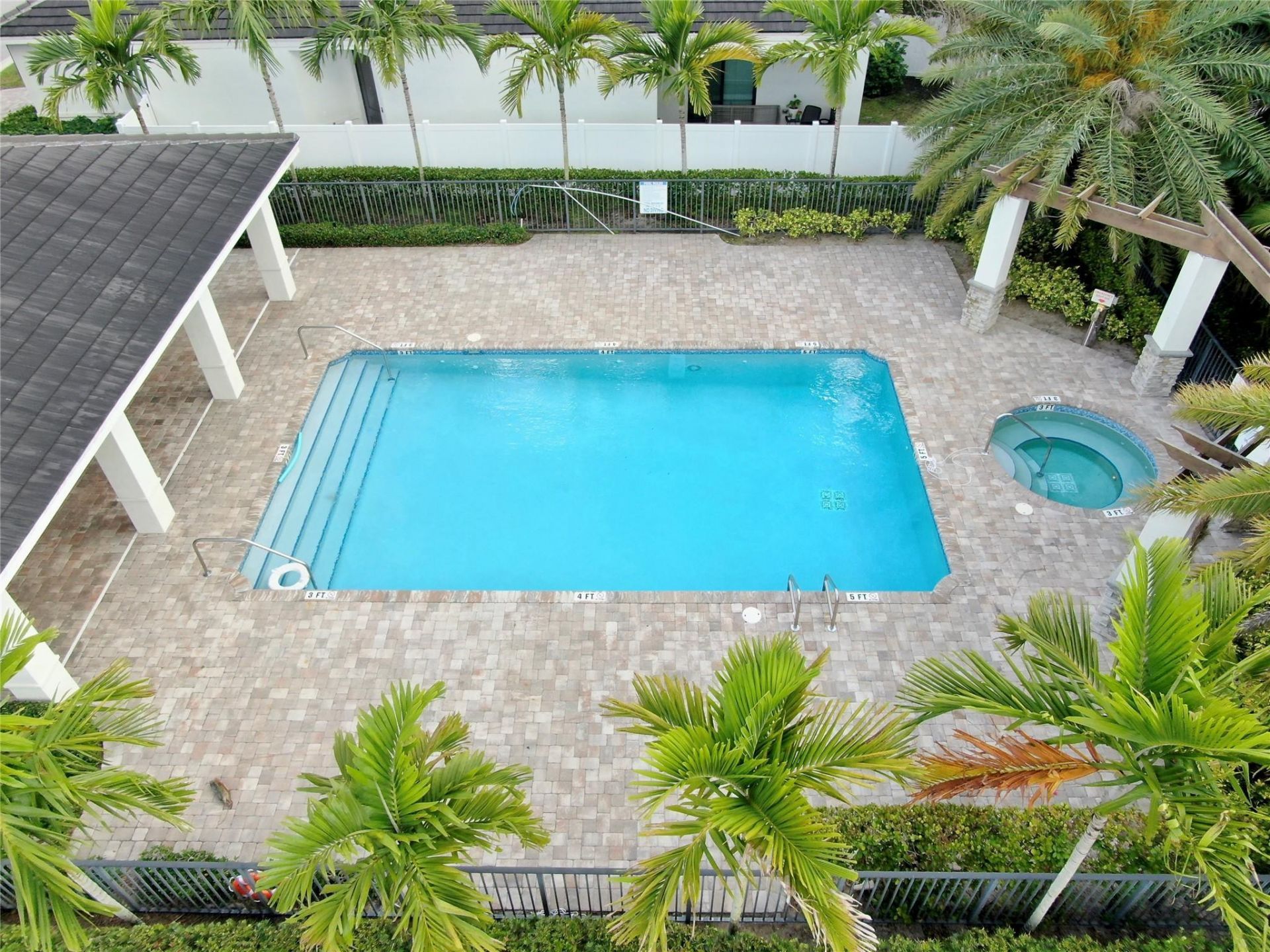385 NW 33rd Lane, Pompano Beach, FL 33069 Photo