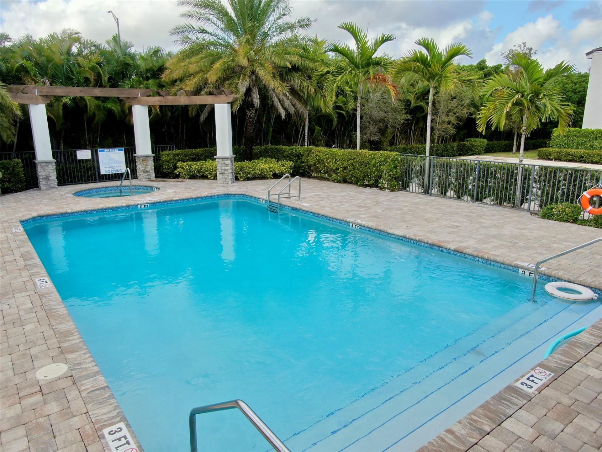 385 NW 33rd Lane, Pompano Beach, FL 33069 Photo