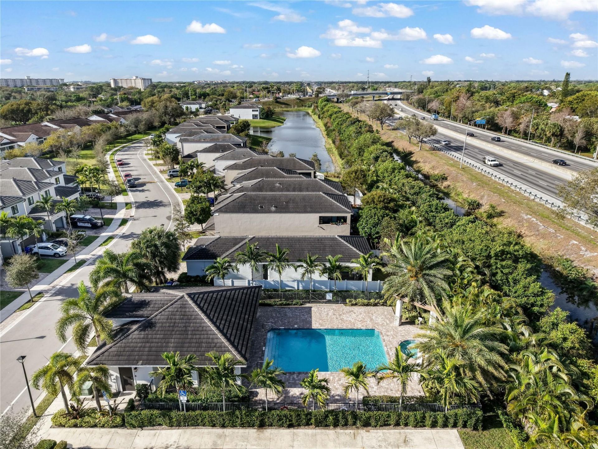 385 NW 33rd Lane, Pompano Beach, FL 33069 Photo