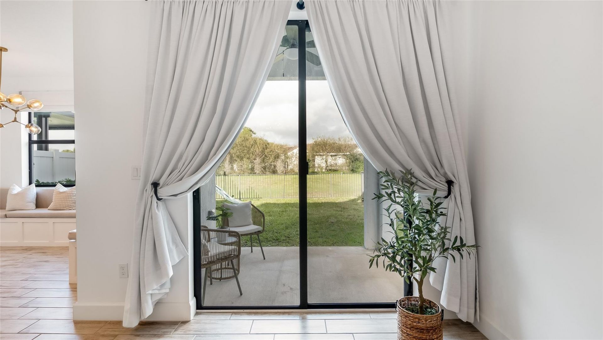 385 NW 33rd Lane, Pompano Beach, FL 33069 Photo