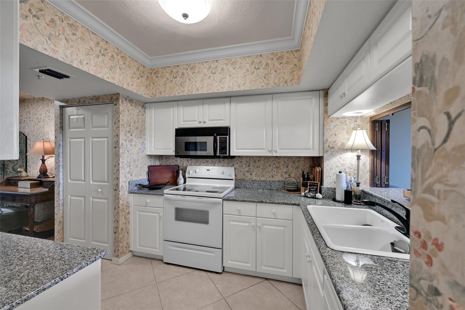 2880 NE 14th Street Causeway, Unit 710, Pompano Beach, FL 33062 Photo