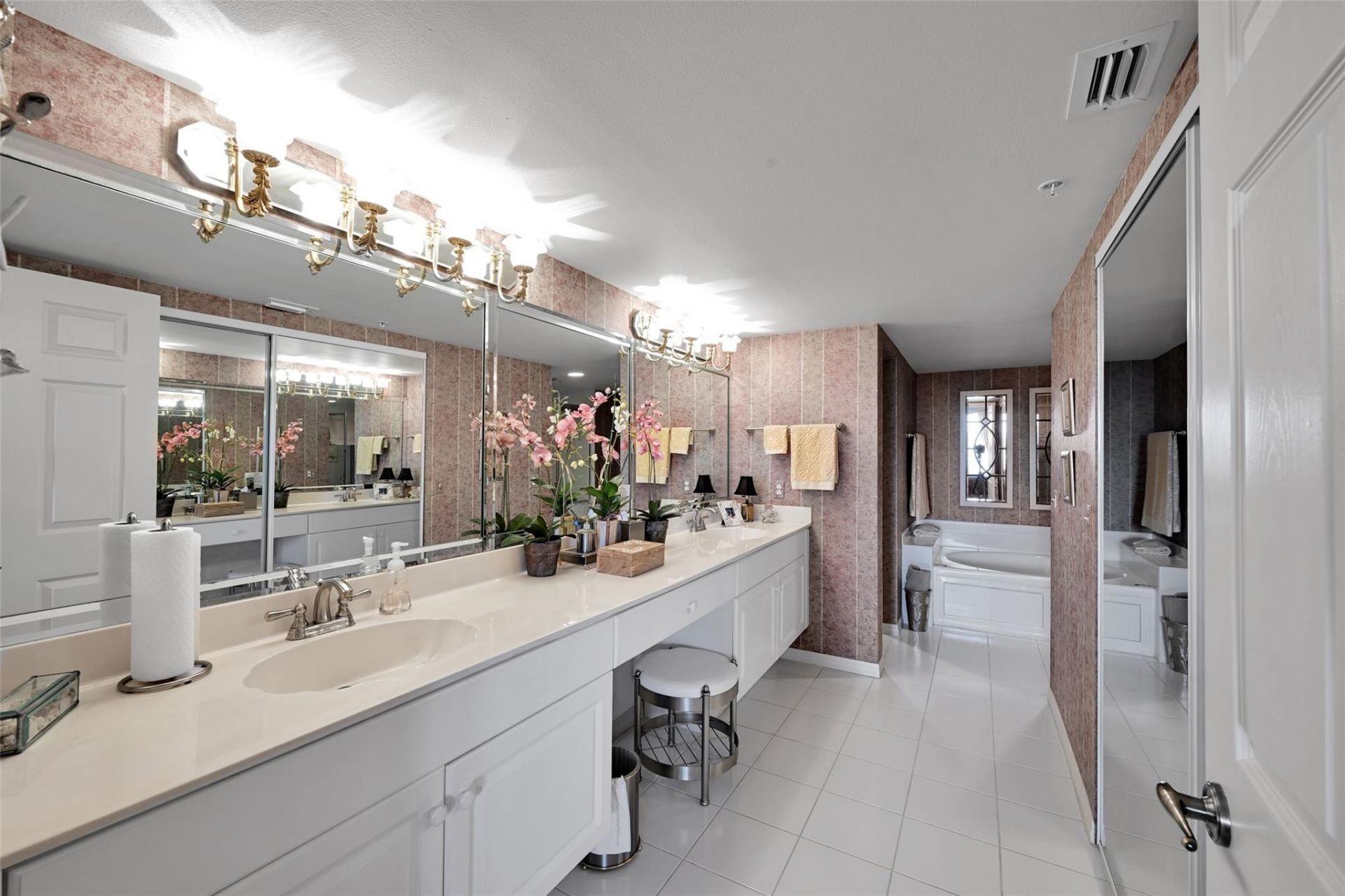 2880 NE 14th Street Causeway, Unit 710, Pompano Beach, FL 33062 Photo