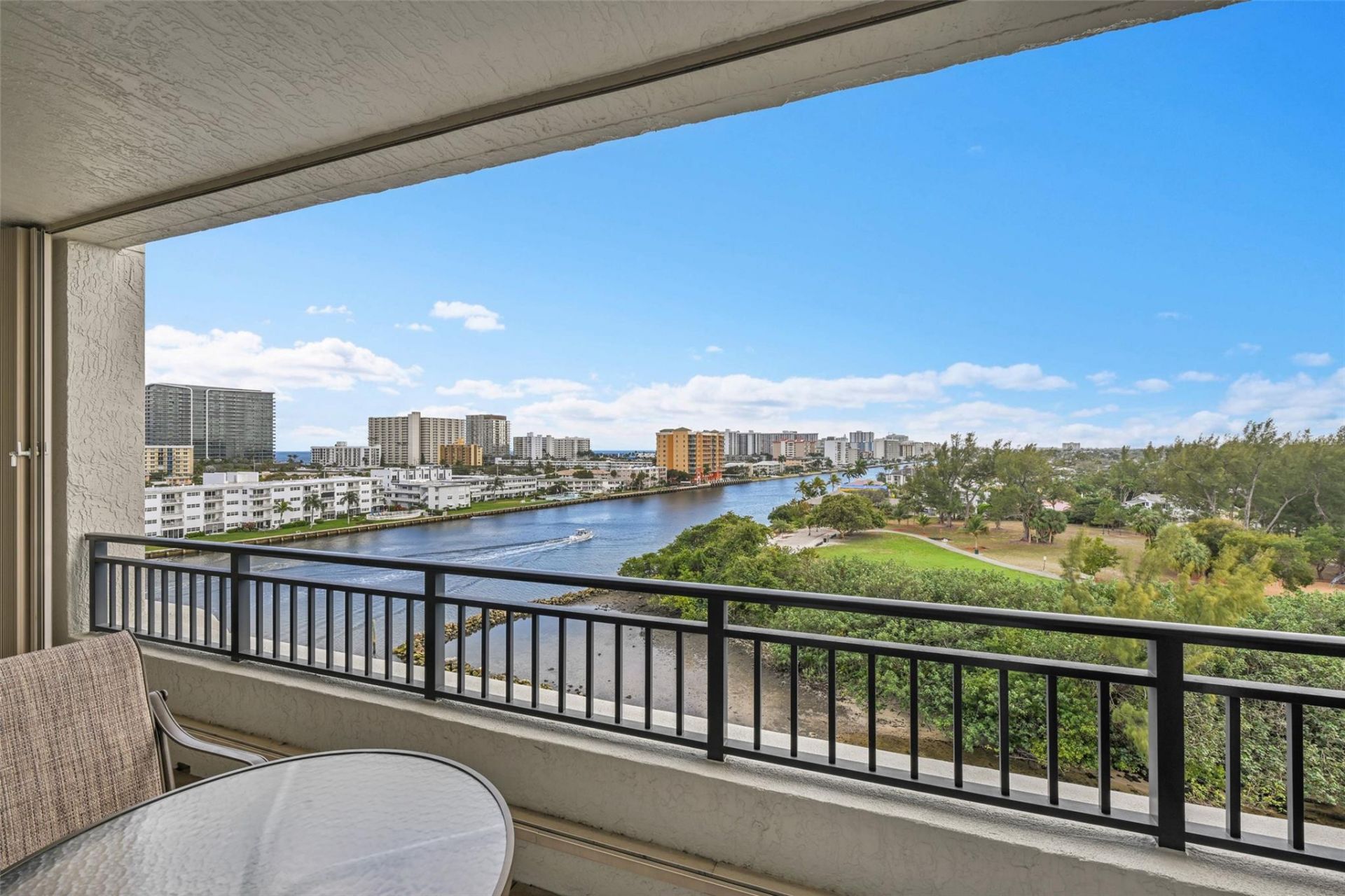 2880 NE 14th Street Causeway, Unit 710, Pompano Beach, FL 33062 Photo