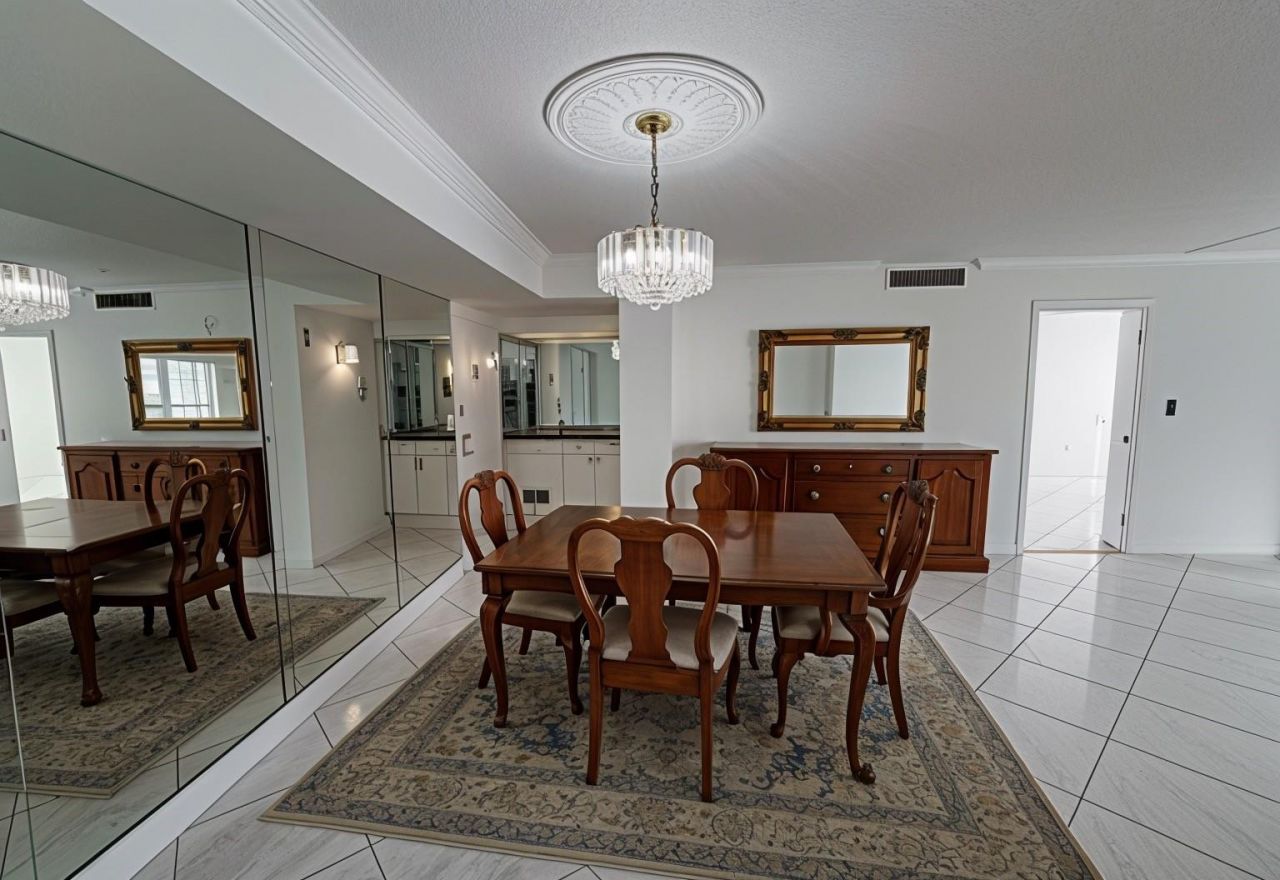 1833 S Ocean Drive, Unit 808, Hallandale Beach, FL 33009 Photo