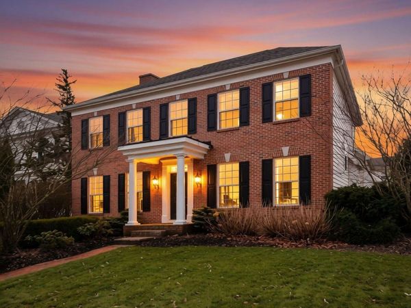 7043 Cunningham Drive, New Albany, OH 43054