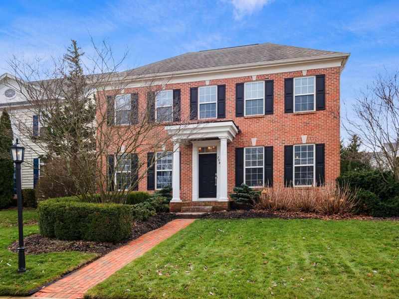 7043 Cunningham Drive, New Albany, OH 43054 Photo 4