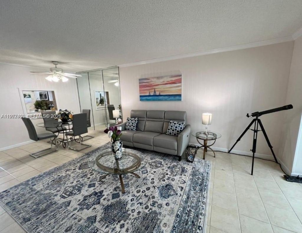 1501 S Ocean Blvd , Unit 211, Lauderdale by the Sea, FL 33062 Photo