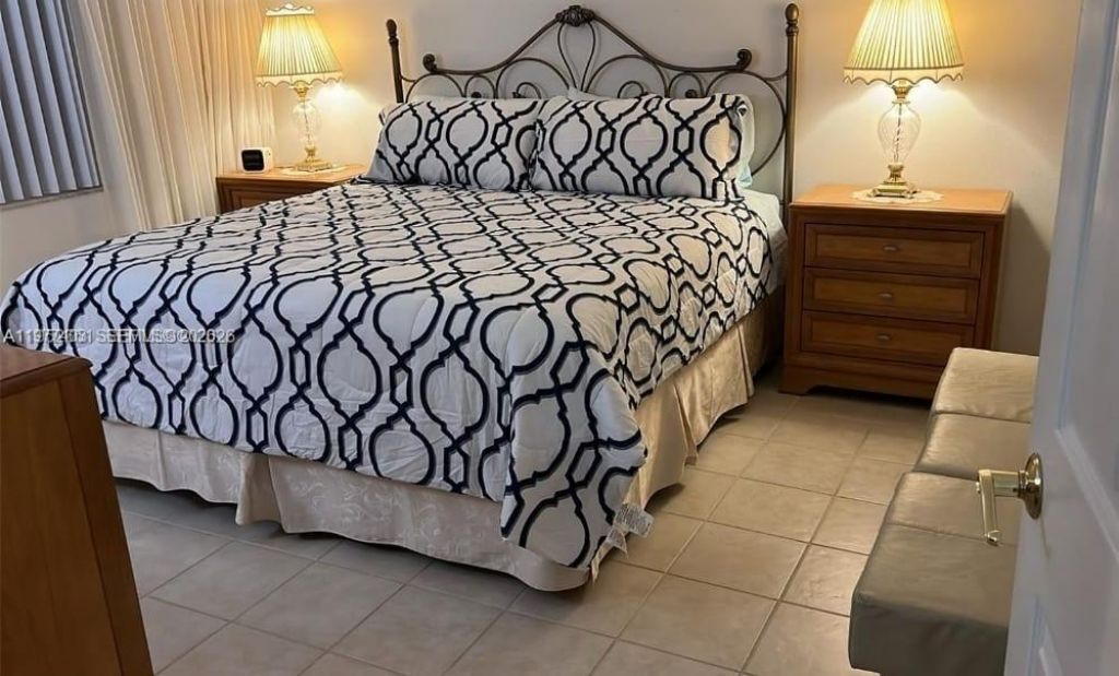 1501 S Ocean Blvd , Unit 211, Lauderdale by the Sea, FL 33062 Photo