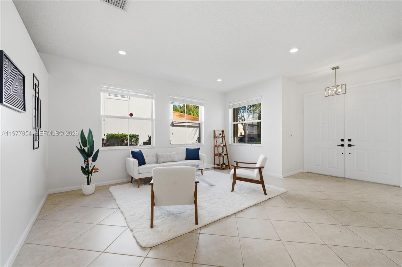 15675 SW 52nd Ct, Miramar, FL 33027 Photo