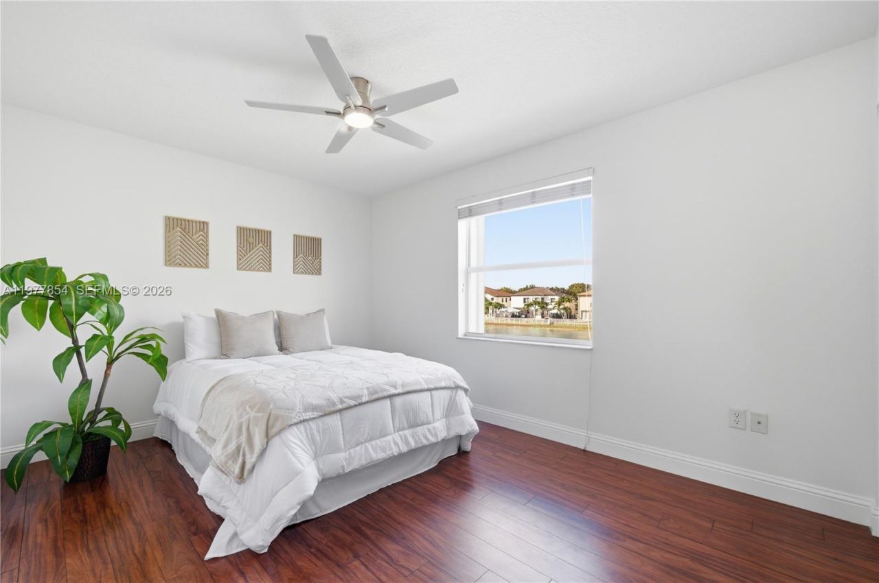 15675 SW 52nd Ct, Miramar, FL 33027 Photo