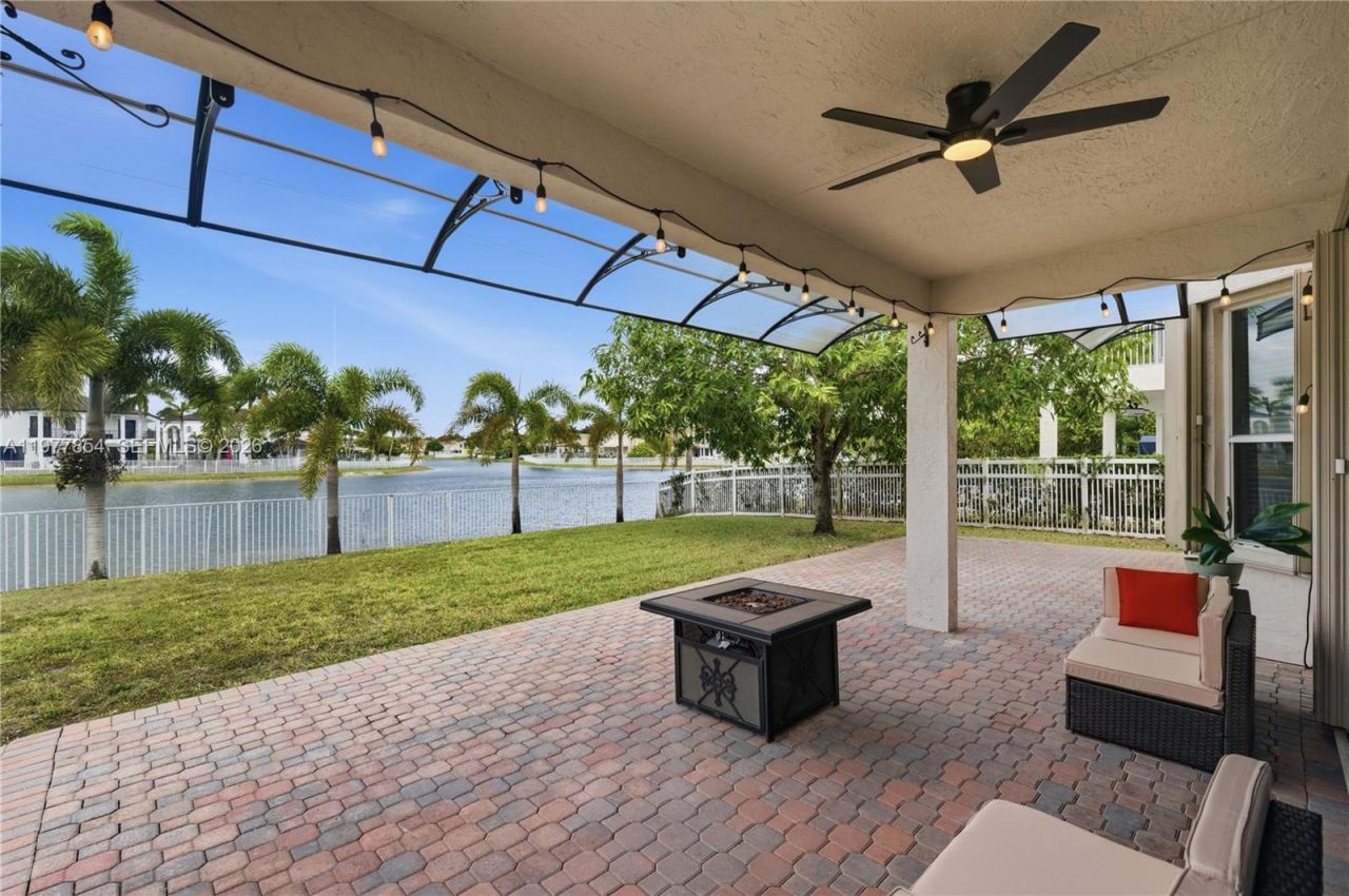 15675 SW 52nd Ct, Miramar, FL 33027 Photo