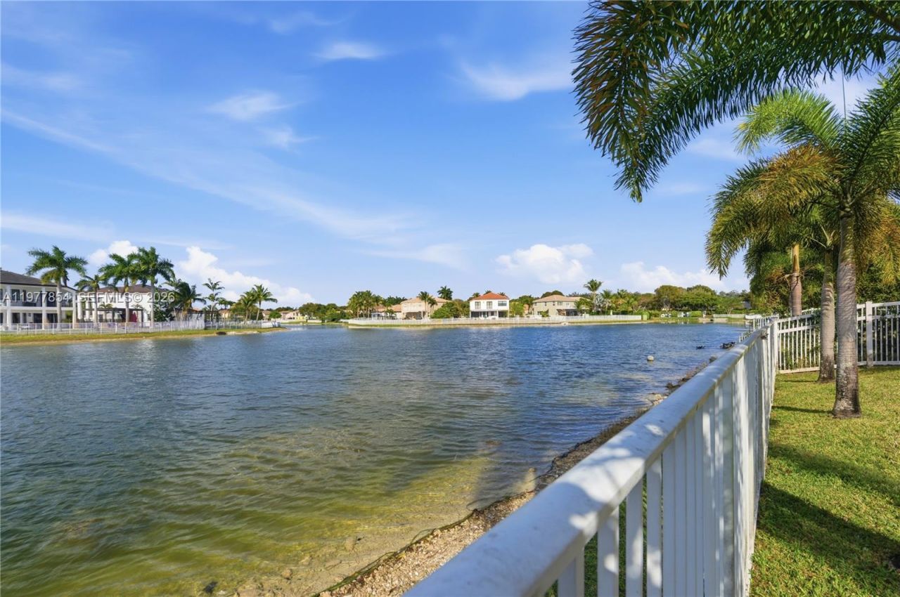 15675 SW 52nd Ct, Miramar, FL 33027 Photo