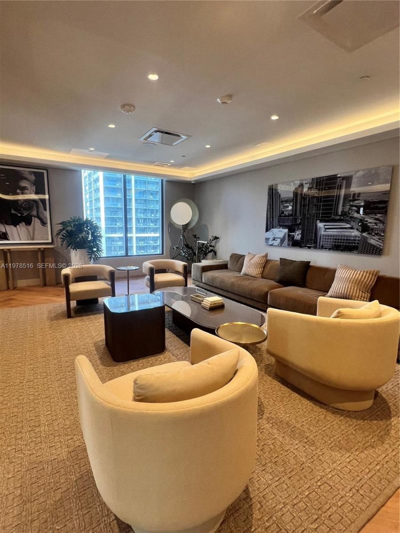 121 N 5th St , Unit 3400, Miami, FL 33132 Photo