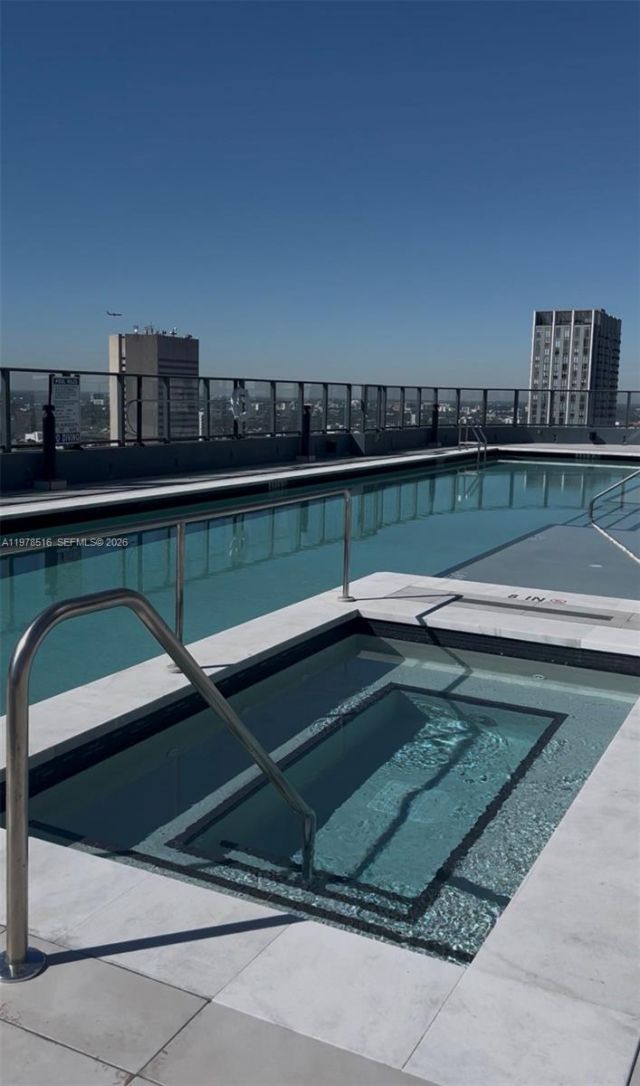 121 NE 5th St, Unit 3400, Miami, FL 33132 Photo