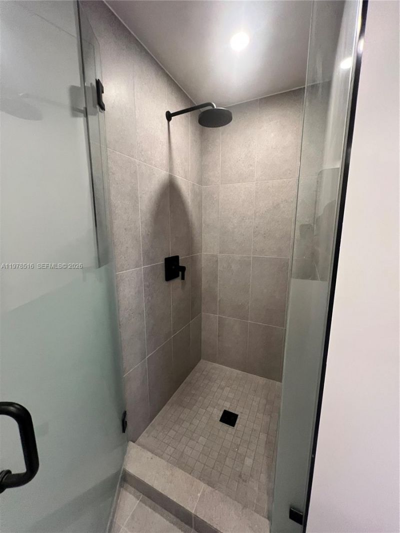 121 NE 5th St, Unit 3400, Miami, FL 33132 Photo