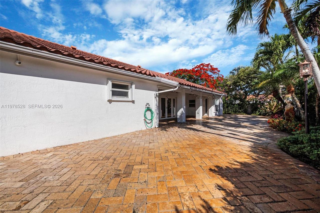 15327 SW 55th Ter , Miami, FL 33185 Photo