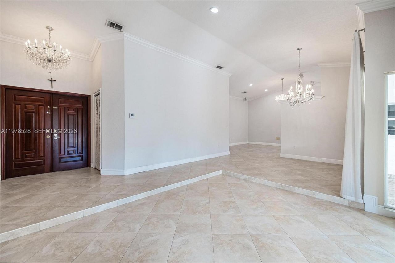 15327 SW 55th Ter , Miami, FL 33185 Photo