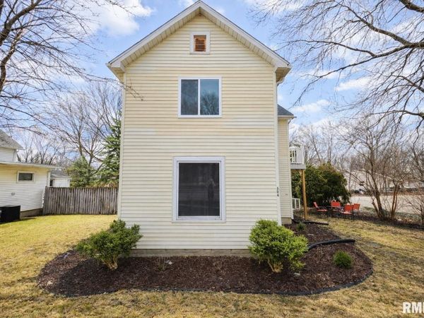 504 N 4TH Street, Dunlap, IL 61525