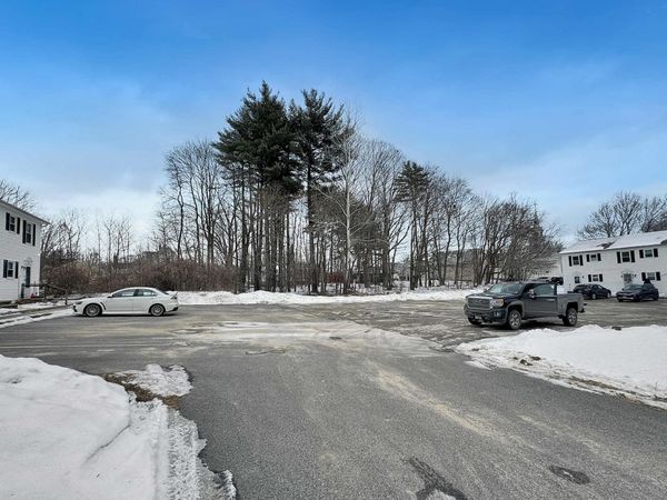 5-16 Butler Street, Hillsborough, NH 03244