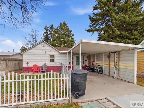 221 S Holmes Avenue, SHELLEY, ID 83274
