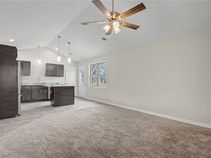 1444 Buckeye Circle, Salem, OH 44460 Photo 6