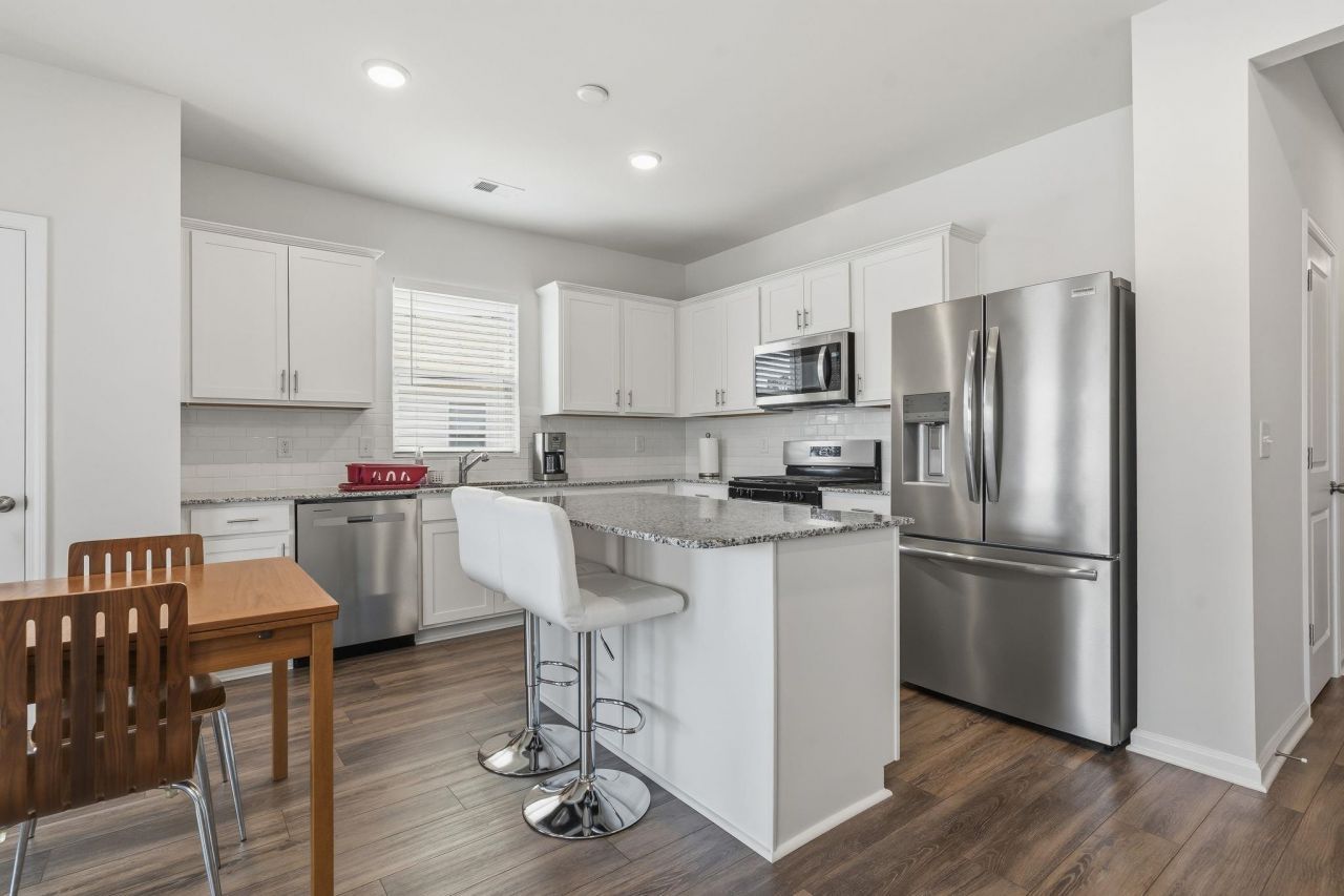 862 Laconic Dr. Photo 14