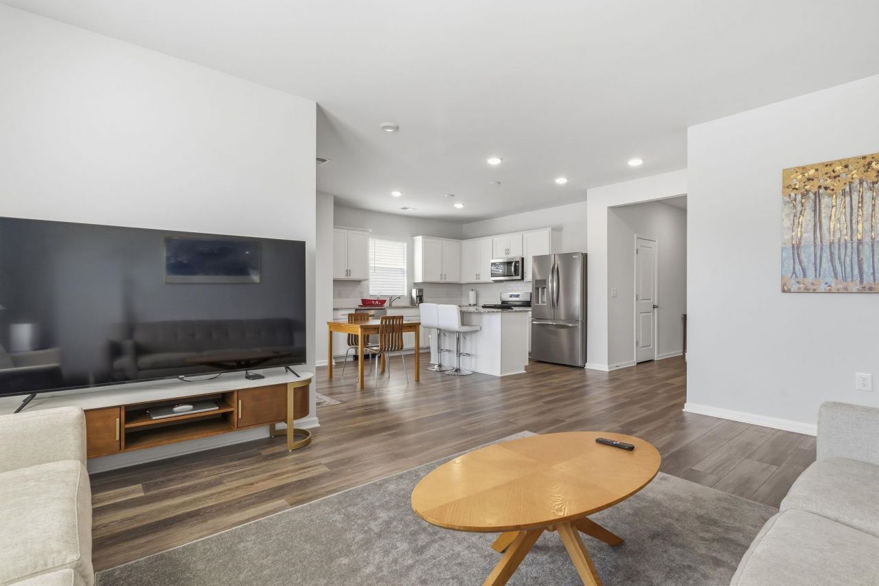 862 Laconic Dr. Photo 19