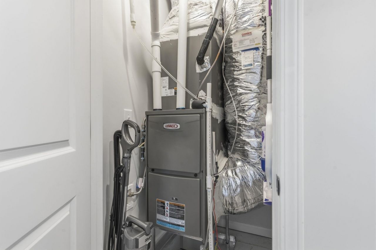 862 Laconic Dr. Photo 21