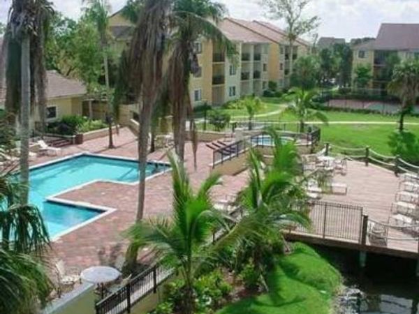 9144 W ATLANTIC BL, Unit 812, Coral Springs, FL 33071