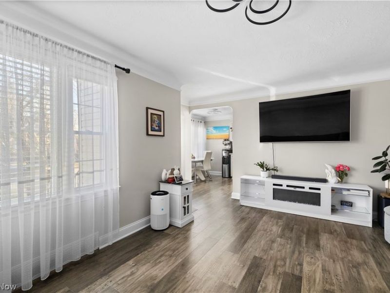 8014 Lanyard Drive, Parma, OH 44129 Photo 10