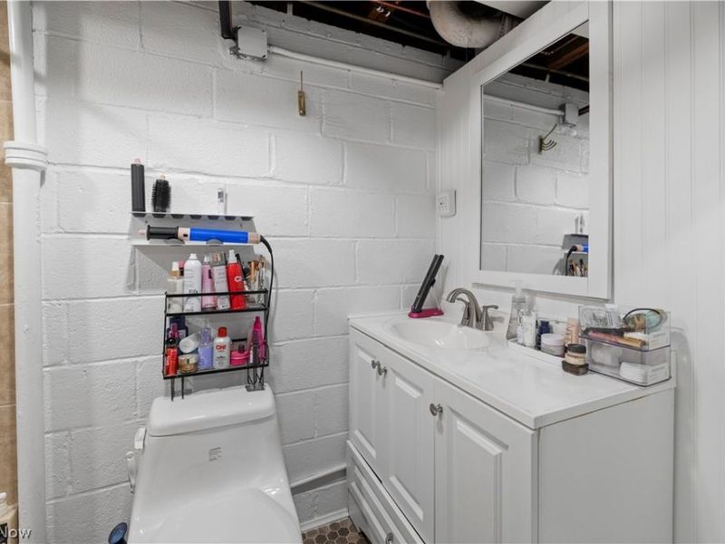 8014 Lanyard Drive, Parma, OH 44129 Photo 25