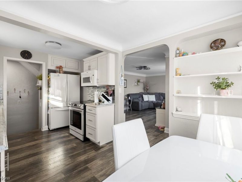 8014 Lanyard Drive, Parma, OH 44129 Photo 7