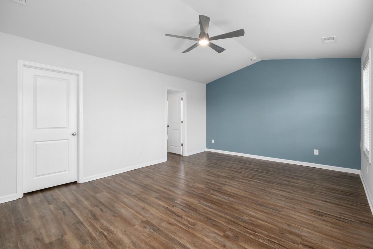 173 Clydesdale Circle Photo 15